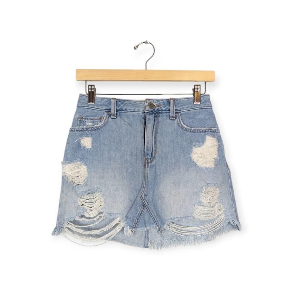 Hollister Light Wash Distressed Denim High Rise Mini Skirt Size 26